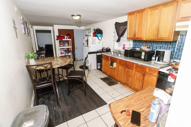 12402 S Green Street, Calumet Park, IL 60827