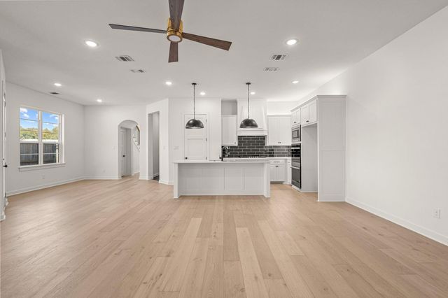 177 Hulen Circle, Aledo, TX 76008