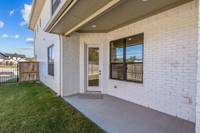 177 Hulen Circle, Aledo, TX 76008