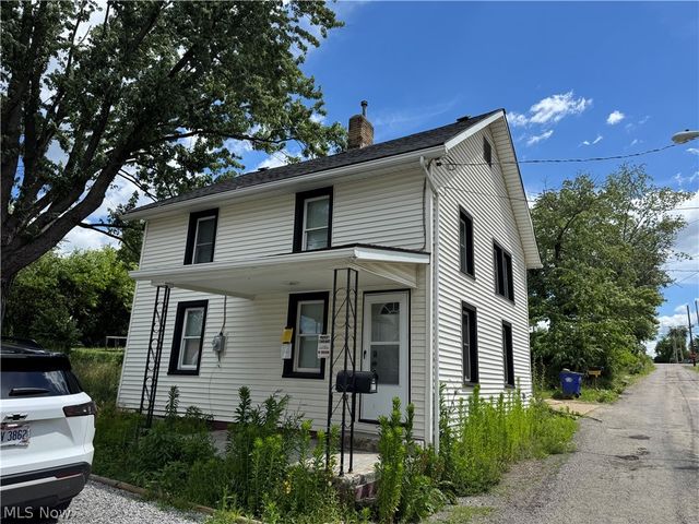 817 Ashbaugh, East Liverpool, OH 43920