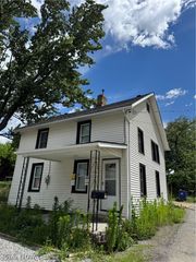 817 Ashbaugh, East Liverpool, OH 43920