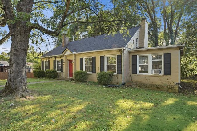 520 York St, Clarksville, TN 37040