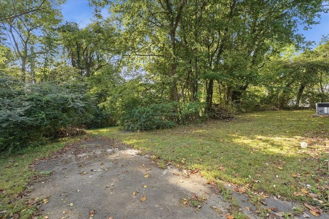 520 York St, Clarksville, TN 37040