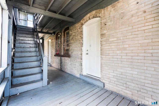 66 Standish Street 2W, Hartford, CT 06114