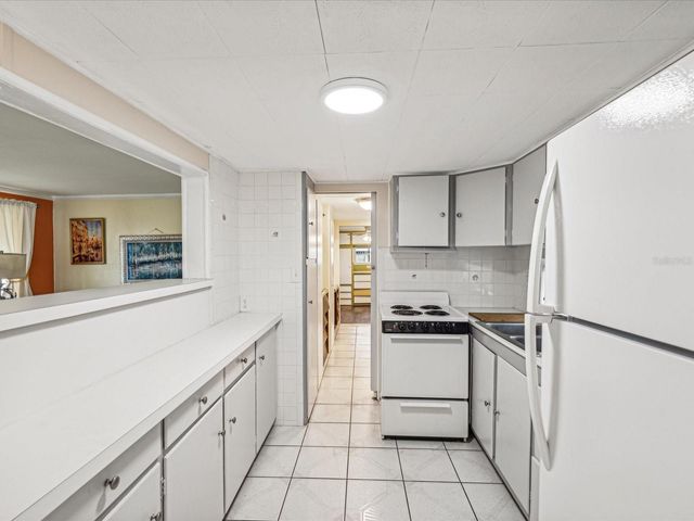 1940 SHADY COVE DRIVE, Holiday, FL 34691