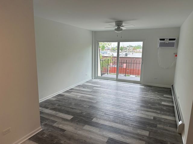 15B E Dundee Quarter Drive 301, Palatine, IL 60074
