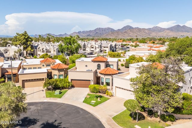 10484 E FANFOL Lane, Scottsdale, AZ 85258
