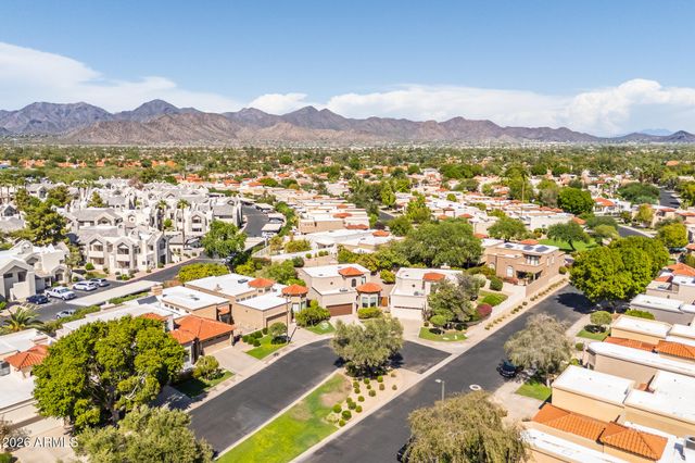 10484 E FANFOL Lane, Scottsdale, AZ 85258