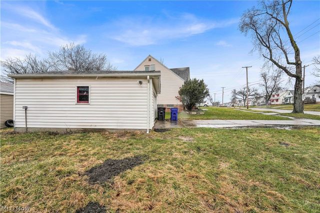 15205 Judson Drive, Cleveland, OH 44128