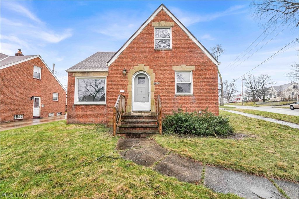 15205 Judson Drive, Cleveland, OH 44128