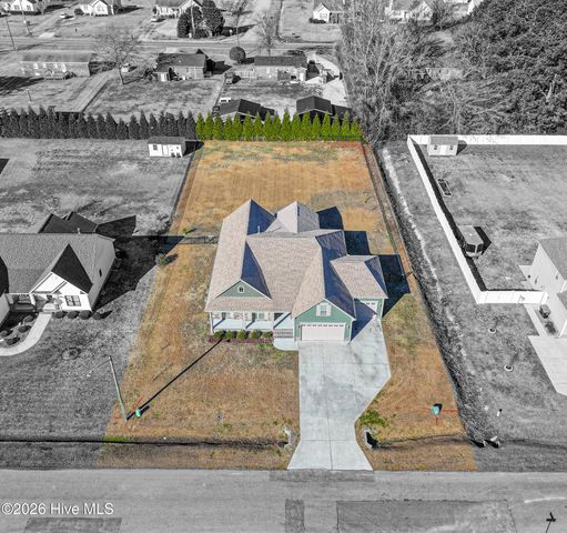 984 Whiskey Court, Grimesland, NC 27837