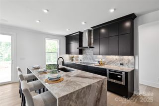 5225 Glenwalk Drive 0061, Charlotte, NC 28269
