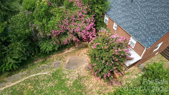 2314 S Broad Street, Winston Salem, NC 27127