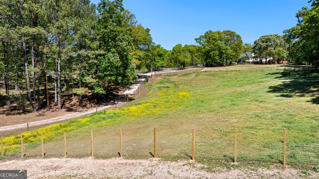 183 Merrell Road, Carrollton, GA 30116