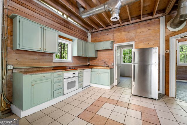 183 Merrell Road, Carrollton, GA 30116