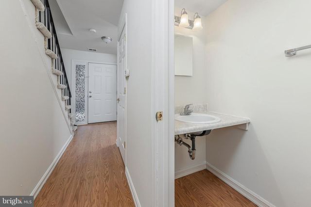 307 MEADOWVIEW, Lindenwold, NJ 08021