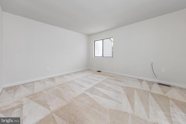 307 MEADOWVIEW, Lindenwold, NJ 08021