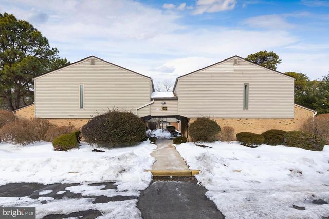 307 MEADOWVIEW, Lindenwold, NJ 08021