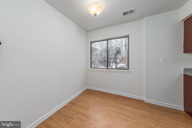 307 MEADOWVIEW, Lindenwold, NJ 08021