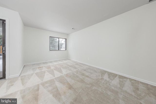 307 MEADOWVIEW, Lindenwold, NJ 08021