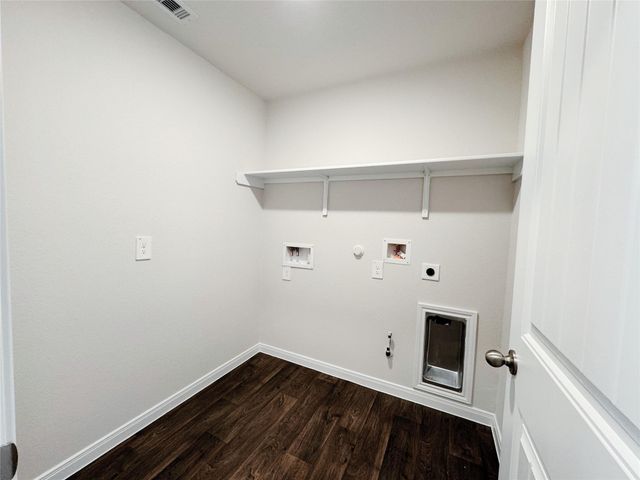 204 ADDISON PL, Lockhart, TX 78644