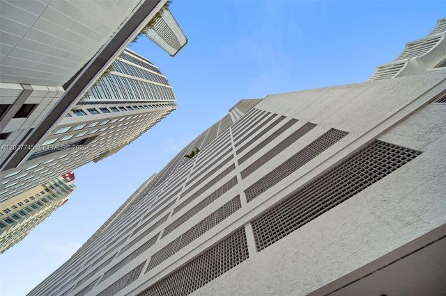1200 Brickell Bay Drive 3714, Miami, FL 33131