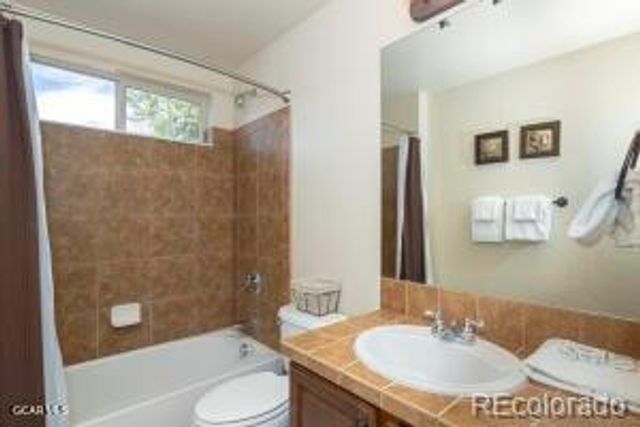 108 Deer Track Court, Granby, CO 80446