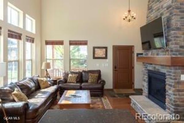 108 Deer Track Court, Granby, CO 80446