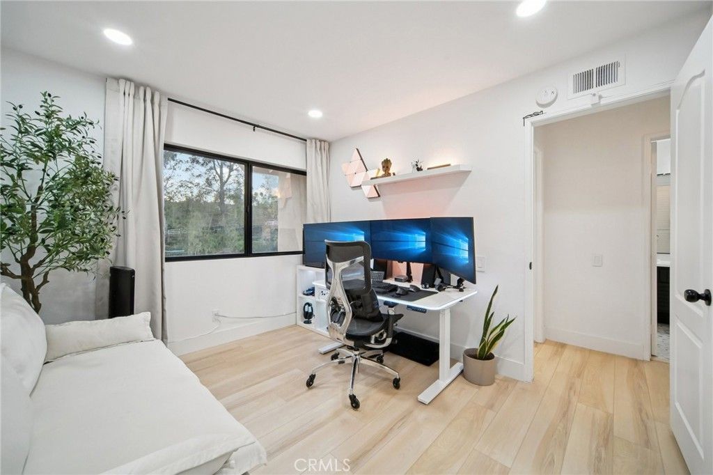 Image 21 of property listing at 52 Via Andorra, Coto De Caza, CA 92679