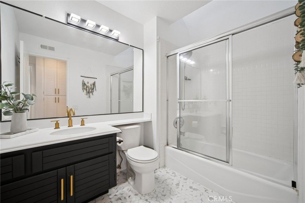 Image 22 of property listing at 52 Via Andorra, Coto De Caza, CA 92679