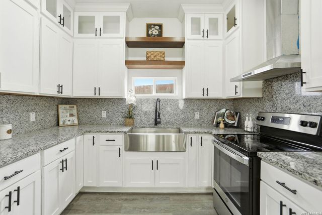 1803 Calhoun, San Antonio, TX 78209