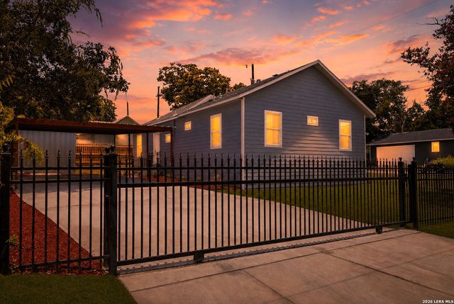 1803 Calhoun, San Antonio, TX 78209