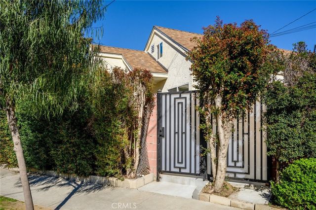 592 South Street A, Glendale, CA 91202