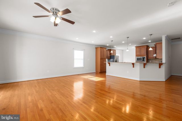 5817 S MILLS MANOR CT, Fredericksburg, VA 22407