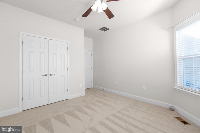 5817 S MILLS MANOR CT, Fredericksburg, VA 22407