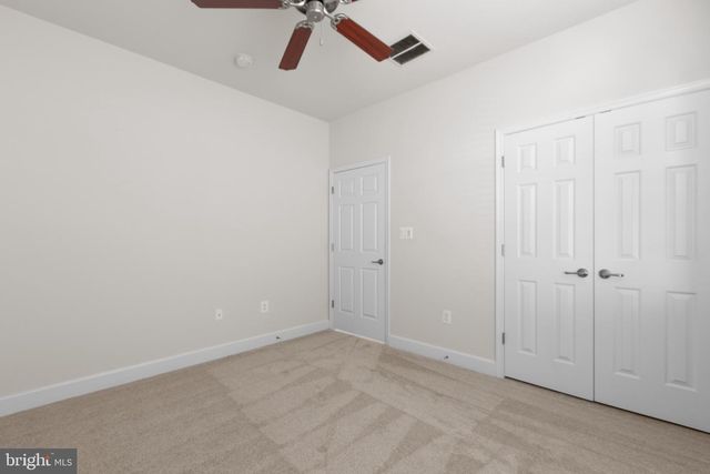 5817 S MILLS MANOR CT, Fredericksburg, VA 22407