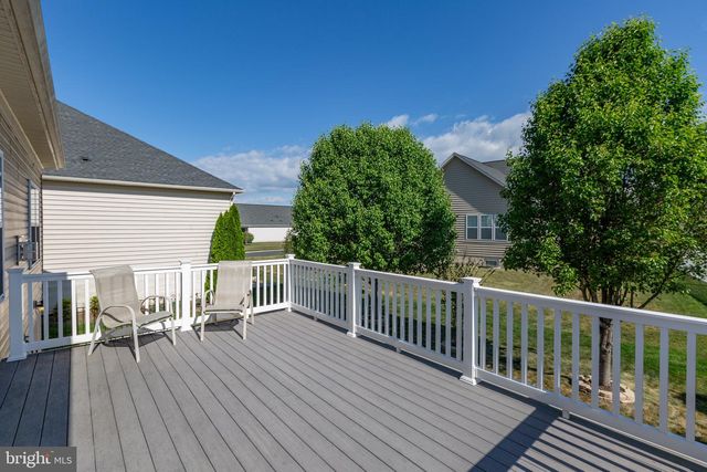 5817 S MILLS MANOR CT, Fredericksburg, VA 22407