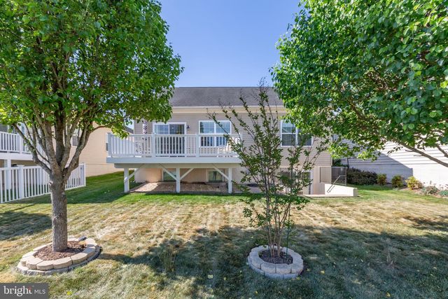 5817 S MILLS MANOR CT, Fredericksburg, VA 22407