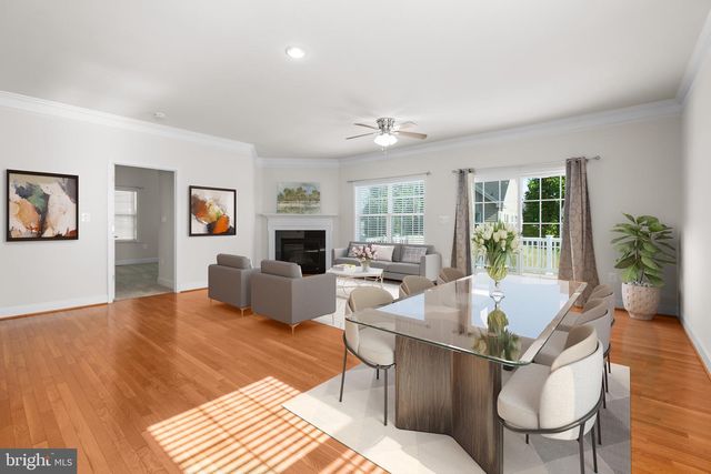 5817 S MILLS MANOR CT, Fredericksburg, VA 22407