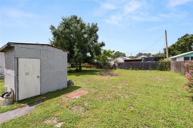 1111 S TERRY AVENUE, Lakeland, FL 33815