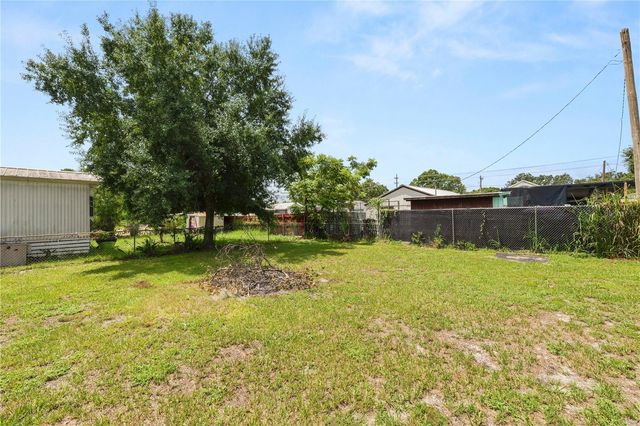 1111 S TERRY AVENUE, Lakeland, FL 33815