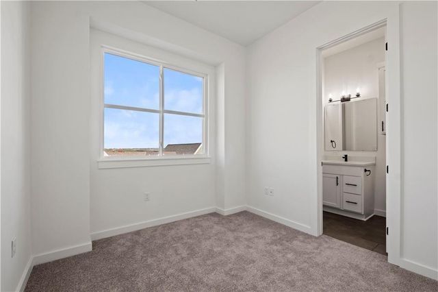 459 SW Longview Boulevard, Lee's Summit, MO 64081