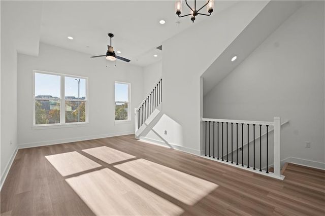 459 SW Longview Boulevard, Lee's Summit, MO 64081