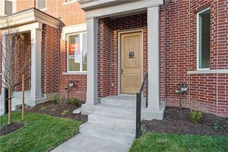 459 SW Longview Boulevard, Lee's Summit, MO 64081