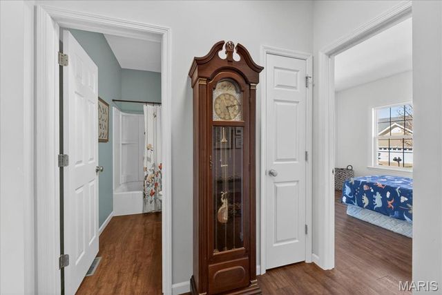 952 Meramec Grove Drive, Ballwin, MO 63021