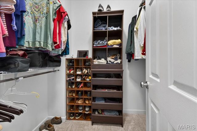 952 Meramec Grove Drive, Ballwin, MO 63021