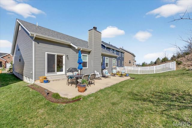 952 Meramec Grove Drive, Ballwin, MO 63021