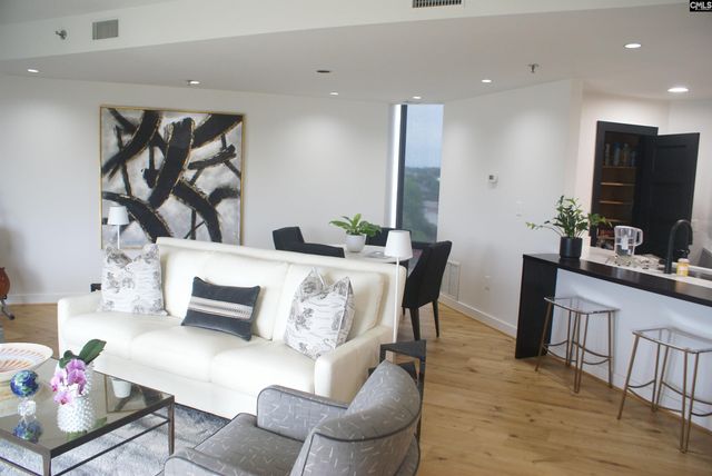 100 Sunset 904, West Columbia, SC 29169