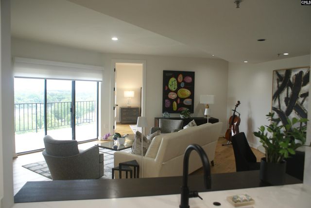 100 Sunset 904, West Columbia, SC 29169