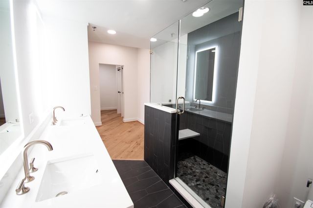 100 Sunset 904, West Columbia, SC 29169